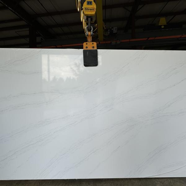 CALACATTA EXTREME GOLD JUMBO