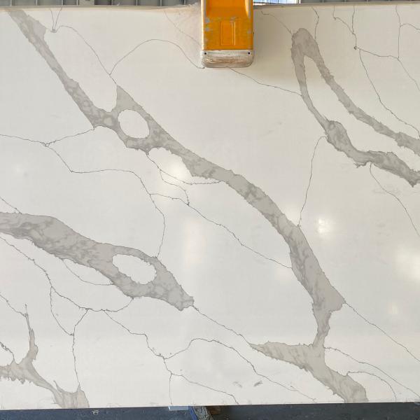 CALACATTA SUPERIOR QUARTZ-3CM