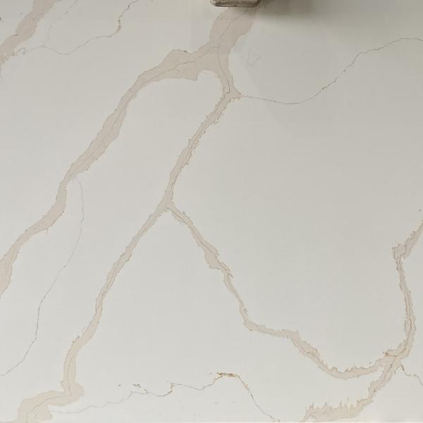 CALACATTA DIVINE EXTRA QUARTZ-3CM