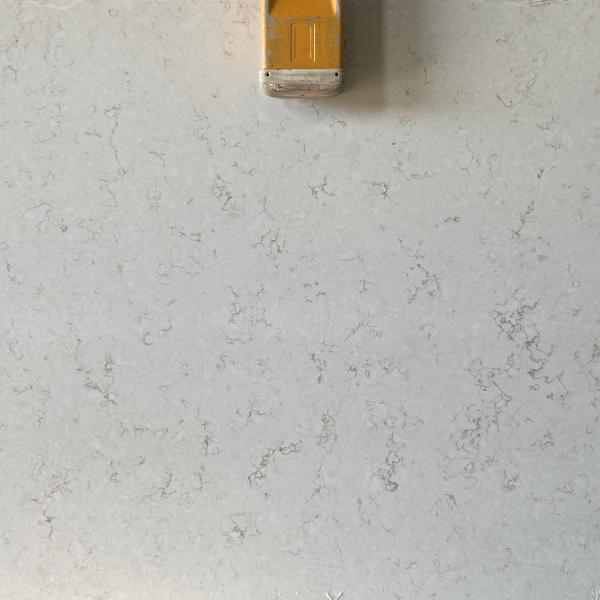 CALACATTA RIVERA GJ GOLD QUARTZ- 3CM