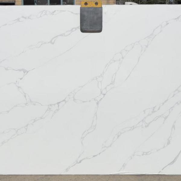 CALACATTA ROCKY QUARTZ -2